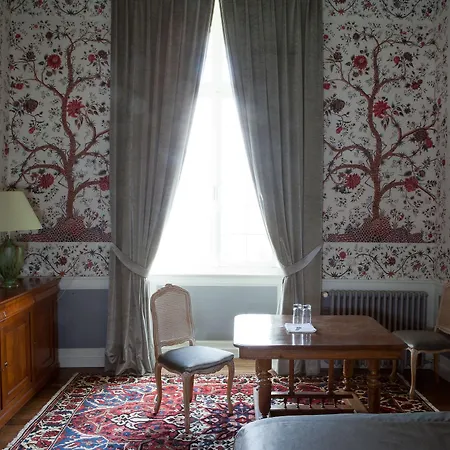 Chateau De La Balluere 5*