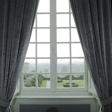 Chateau De La Balluere 5*
